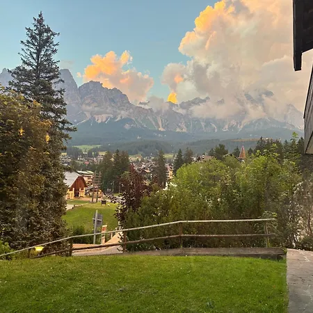 Daire Ca' Scalinatella Cortina dʼAmpezzo